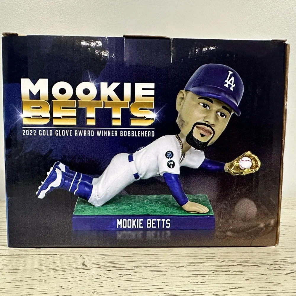 Los Angeles Dodgers Mookie Betts Bobblehead ⭐️NEW⭐️ - Picture 2 of 5